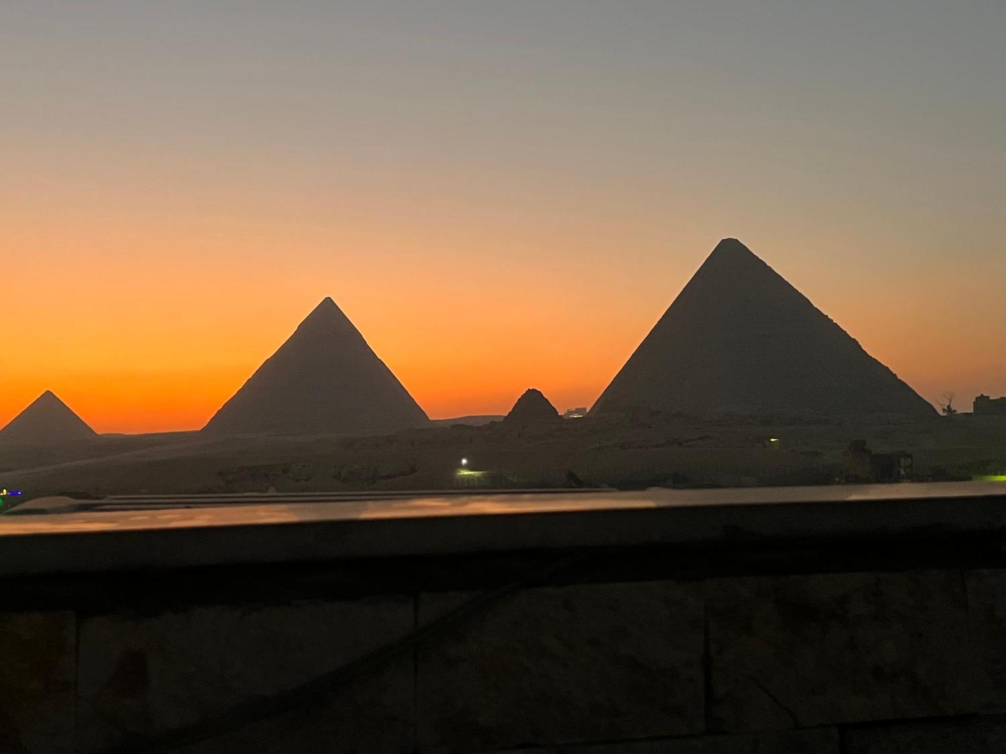 Imhotep Pyramids View Inn Kafret el-Gabal Exterior foto